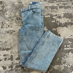 Abercrombie 90s straight ultra high rise crossover